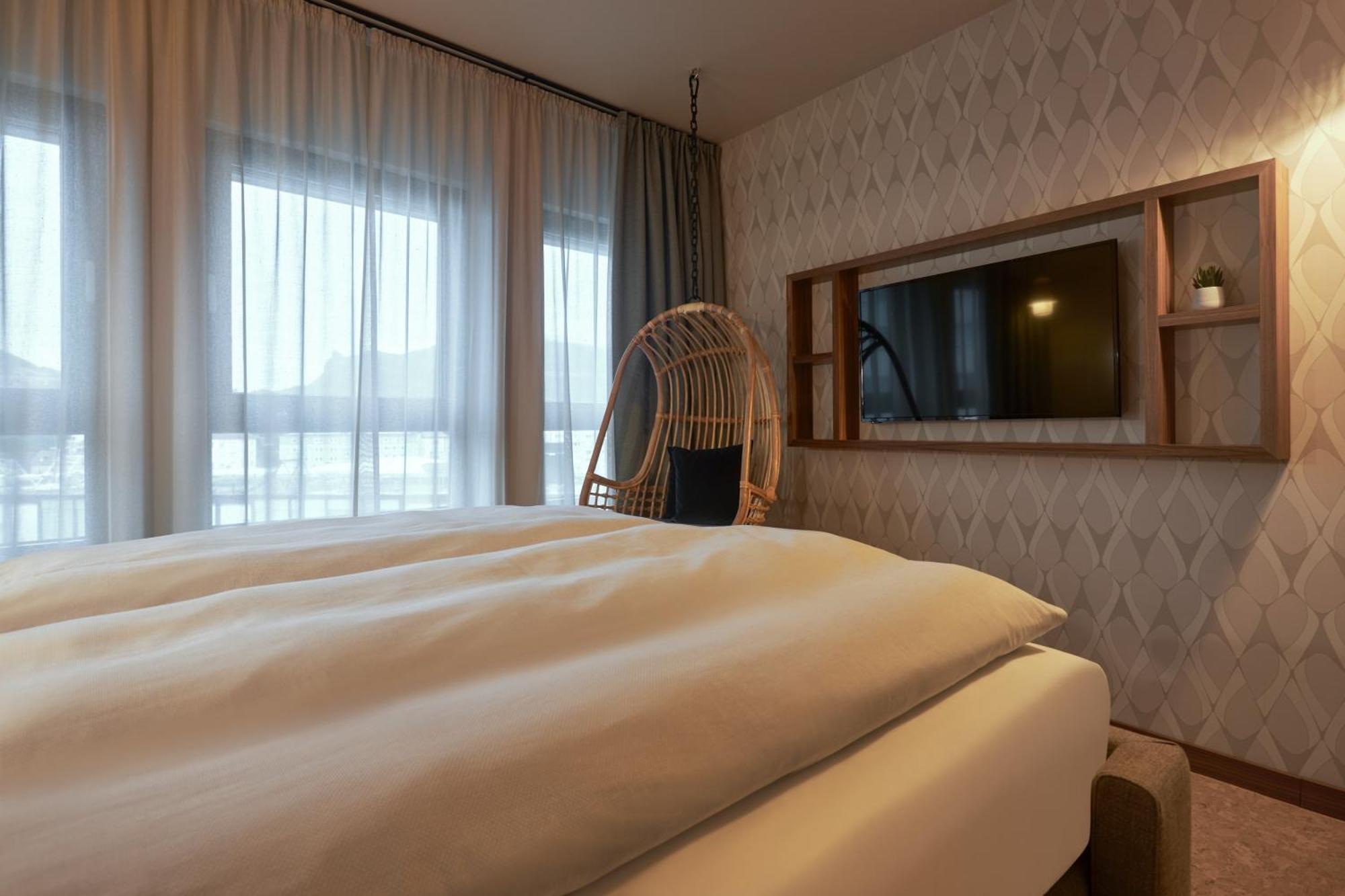 Cocoon Salzburg Otel Oda fotoğraf