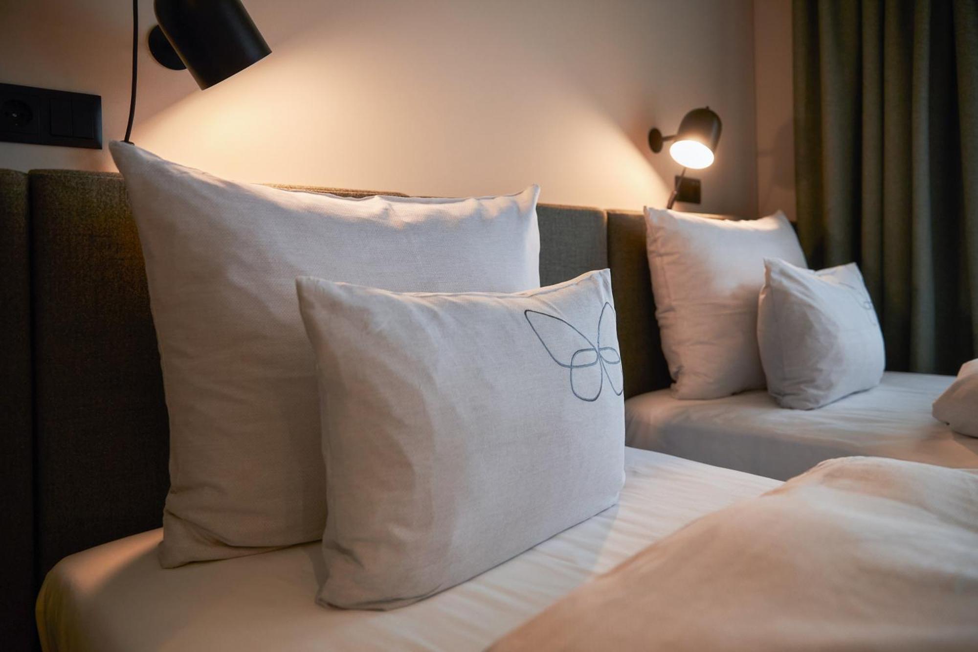 Cocoon Salzburg Otel Oda fotoğraf